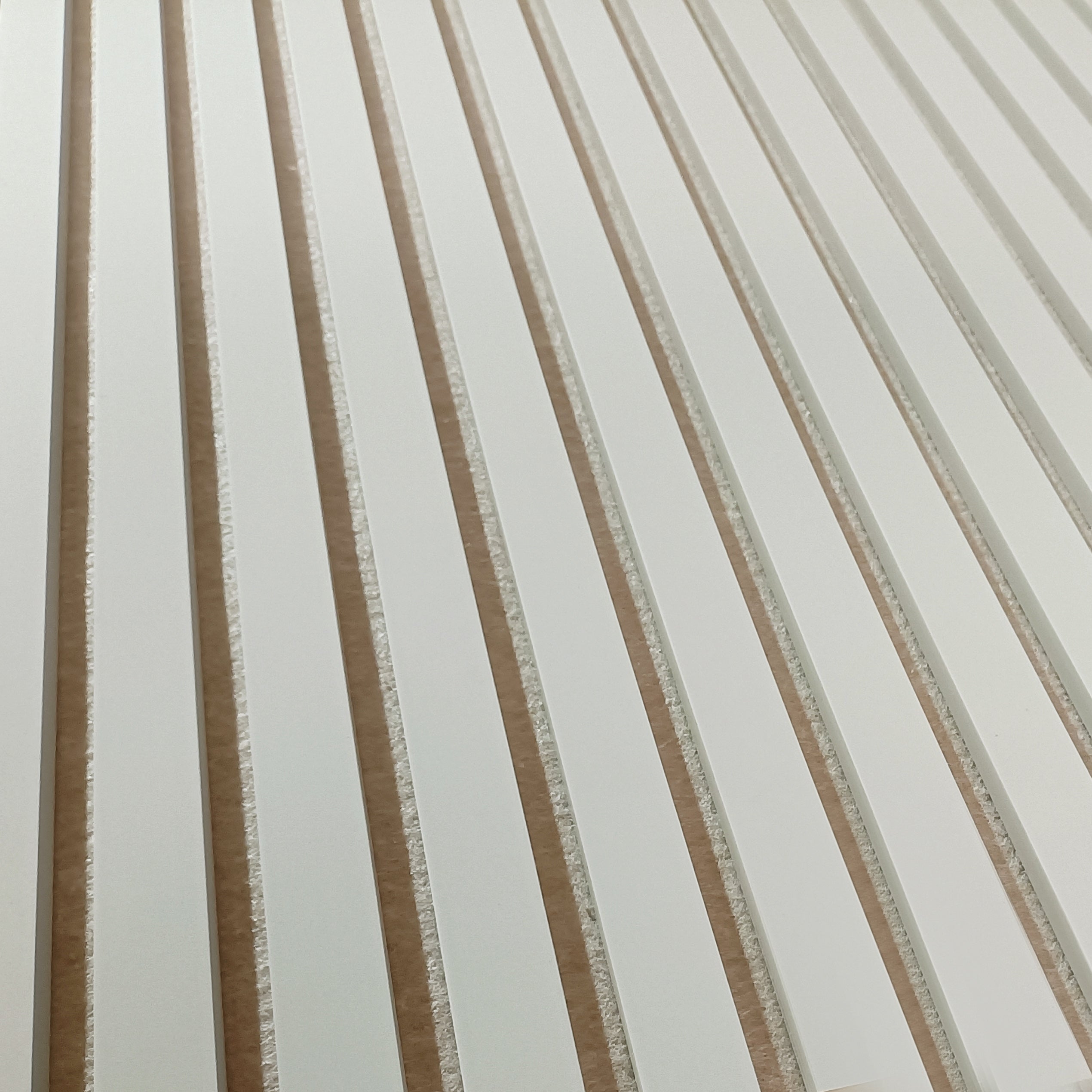 Nieuw! Akoestische wandpanelen - 280 x 60 x 2.2 cm - Beige mat op Beige vilt - Lattenwand - Akupanel - 3 zijdig