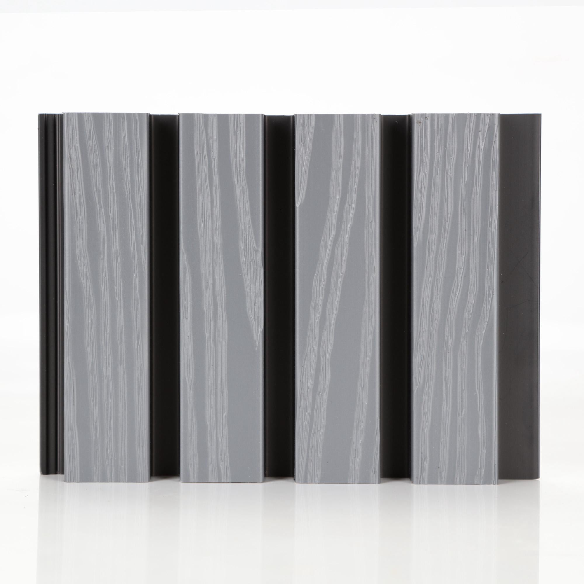 Composiet Gevelbekleding - Lattenwand Wandpanelen - 3D nerf - 290 x 22 cm - Grijs eiken