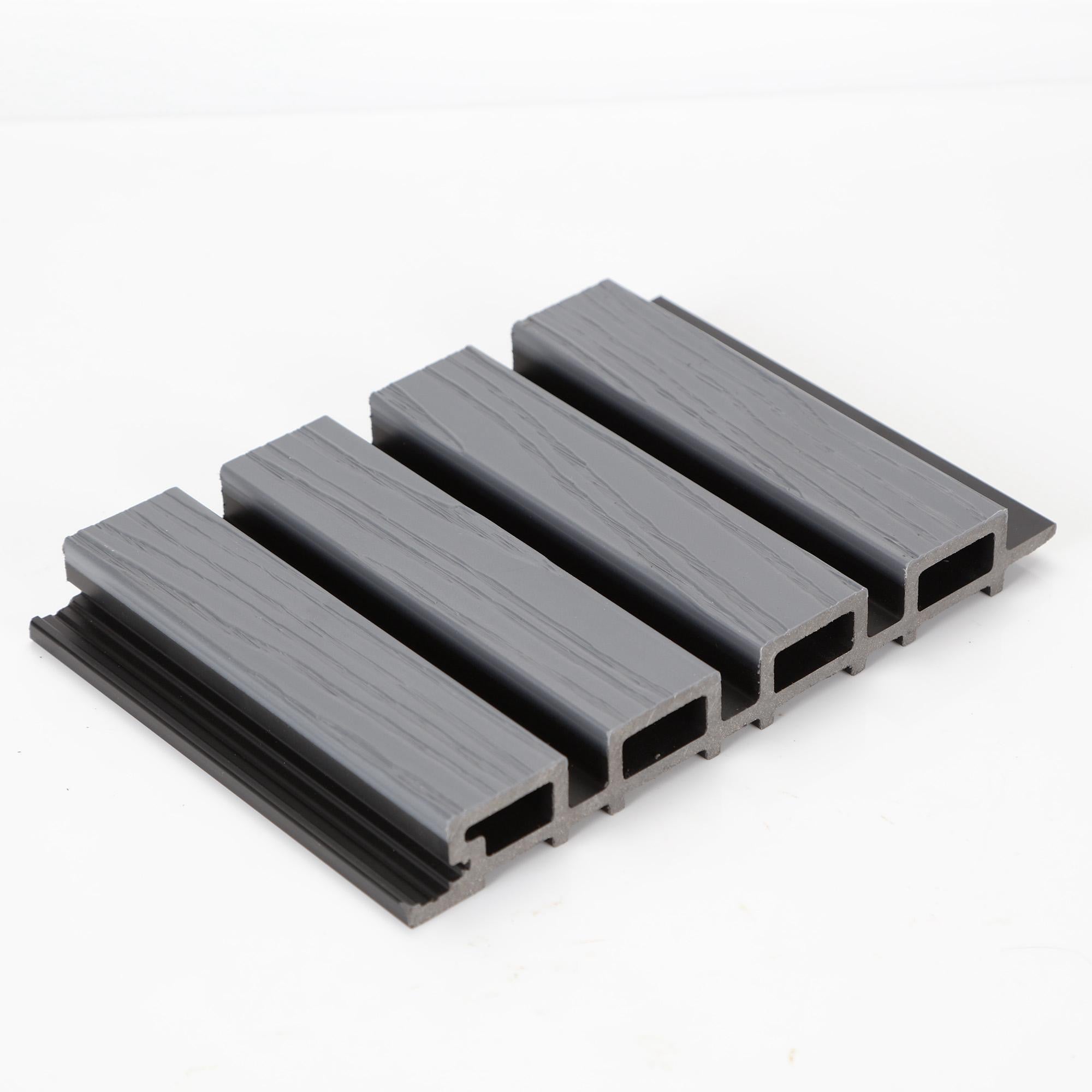 Composiet Gevelbekleding - Lattenwand Wandpanelen - 3D nerf - 290 x 22 cm - Grijs eiken