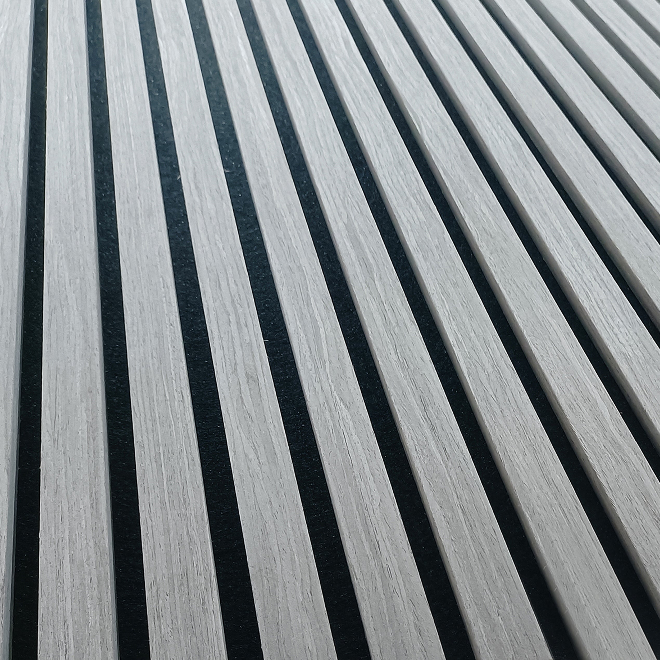 Akoestische wandpanelen - 280 x 60 x 2.2 cm - Grijs Eiken - Lattenwand - Akupanel - 3 zijdig houtfineer